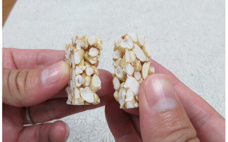 玖珠米と大分県産もち麦で作った”もち麦おこし”（黒糖味８袋） 玖珠米 玖珠町 もち麦 ポンおこし もち麦おこし 黒糖 グルテンフリー 小麦粉アレルギー 無添加 無着色 お菓子 安心安全 小腹 おやつ 子供 お子様 大分県 特産品 大分県産 麦