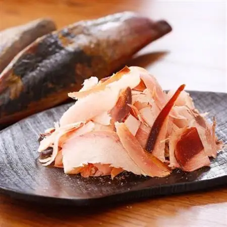 【訳あり】枕崎産鰹節　「本枯節」「新さつま節」合計約700g　A4-3_魚介・海産物   _【配送不可地域：離島】【1545592】