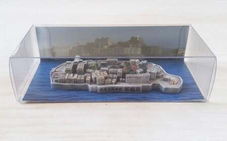 軍艦島ジオラマ1／4000モデル、グンカンデザインTシャツセット Lサイズ ／ ミニチュア Tシャツ 軍艦島 セット