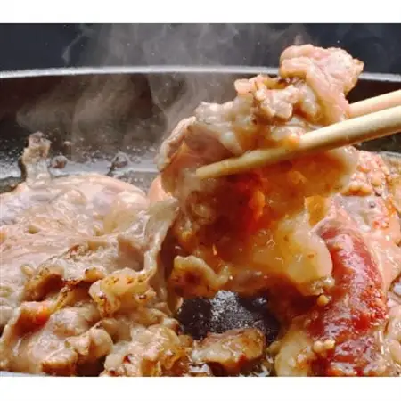 神戸牛もも切り落とし肉800g【配送不可地域：離島】【1527768】