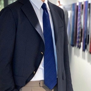 【kuska fabric】手織りネクタイ 【ネイビー】高級 シルクネクタイ