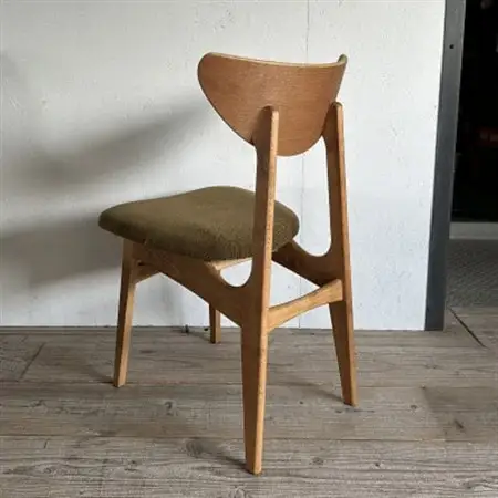 Karl Dining Chair モケット クリンプカーキ ミディアムブラウンフレーム【SWOF】_雑貨・日用品 椅子・チェア・ソファ 家具・インテリア _【1551626】