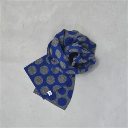【 OTA KNIT 】ちくちくしないマフラー dot(ブルー × グレー)_装飾品・工芸品 マフラー・手袋 服飾小物 _【1554334】
