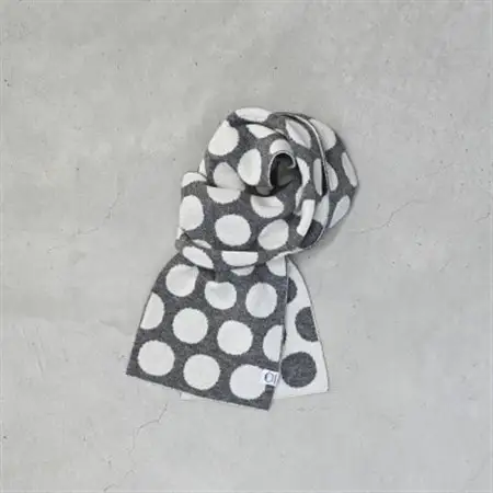 【 OTA KNIT 】ちくちくしないマフラー dot(グレー × オートミール)_装飾品・工芸品 マフラー・手袋 服飾小物 _【1554342】