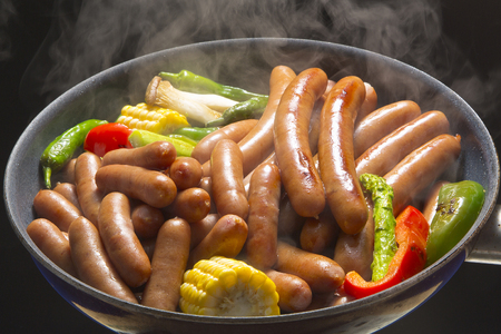 ZL-2 山崎ハム オールポーク あらびきプレーンウインナー 1kg (500g×2パック) プレーンウインナー あらびき 粗挽き パリッ 惣菜 お弁当 おつまみ バーベキュー BBQ ウインナー 人気 おすすめ 佐賀県 太良町