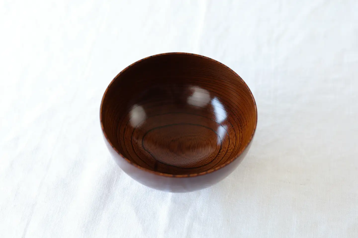 小田原漆椀ケヤキ 大　【お椀 食器 木 雑貨 汁椀 豚汁 具沢山 小田原漆器 プレゼント おしゃれ 日本製 神奈川県小田原市 椀 椀 】