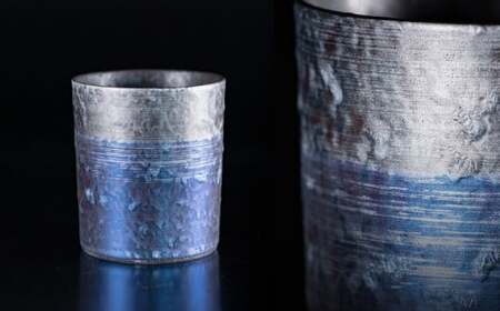 【NYが認めた逸品】有田焼 麟 Lin プレミアムオンザロック 樹氷 2個セット (Blue・Purple) ロックカップ メタリックな有田焼【金照堂】ウイスキー 焼酎 タンブラー ブルー パープル ギフト A35-366