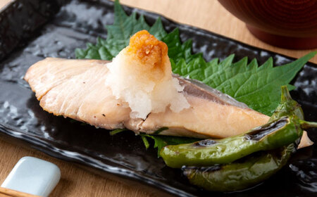 ブリの塩焼き (常温品) 約60g×10パック 【興洋フリーズ株式会社】 [ATBX090]