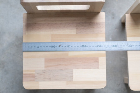 建築端材でつくったキッズチェア（高さ18㎝）こども イス チェア イス 手作り イス チェア イス