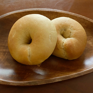 [ふわもちベーグル] 8種 18個セット (プレーン・黒糖・全粒粉・クミン・チョコ・ブルーベリークリームチーズ・おたのしみ) [1654]