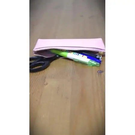 牛革(白なめし革)　ピンク　ペンケース【1557027】