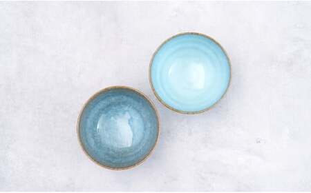 有田焼 貫入月白ぐい呑 2色セット【梶原大敬 茂正工房】和食器 食器 うつわ 器 青磁 ぐい呑み ぐいのみ 酒器 おちょこ 盃 作家 手仕事 ろくろ 2個 セット 青磁 貫入 月白 青 ギフト プレゼント 35000円 A35-311