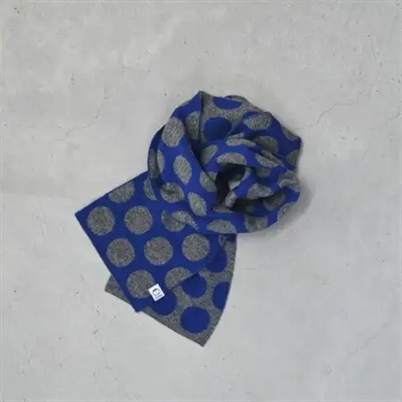 【 OTA KNIT 】TRAVEL SCARF トラベルマフラー(dot ブルー × グレー)_装飾品・工芸品 マフラー・手袋 服飾小物 _【1568547】