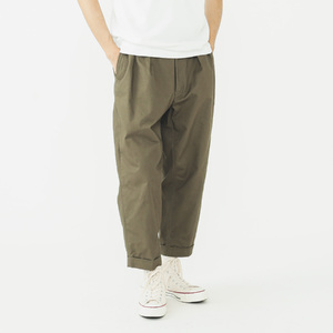 BEAMS PLUS 2プリーツ ツイル パンツ　OLIVE　XL