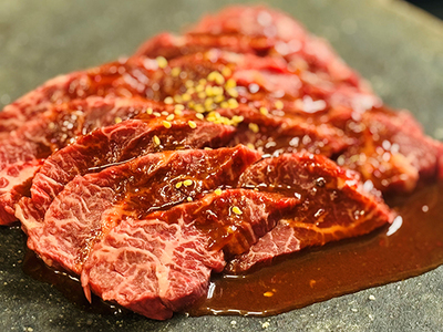 【定期便】 定期便 和牛入 国産牛 ハラミ 焼肉 秘伝の自家製 タレ漬け 全3回 【FO51W】