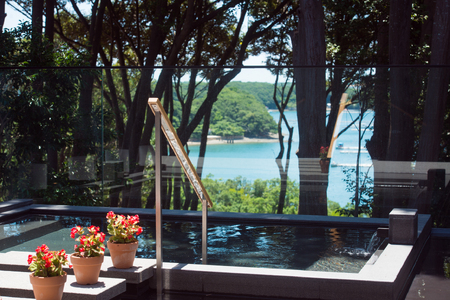 宿泊ギフト券 50,000 円分 【 THE HIRAMATSU HOTELS & RESORTS 賢島 】 ザ・ ひらまつ 賢島 50000円 宿泊券 伊勢志摩 旅行 旅行券