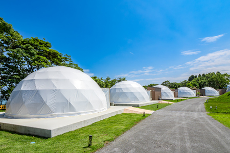 グランピング テント 九州 日向ヴィレッジ 宿泊補助券 30000円分 [日向ヴイレッジ 宮崎県 日向市 452061070]