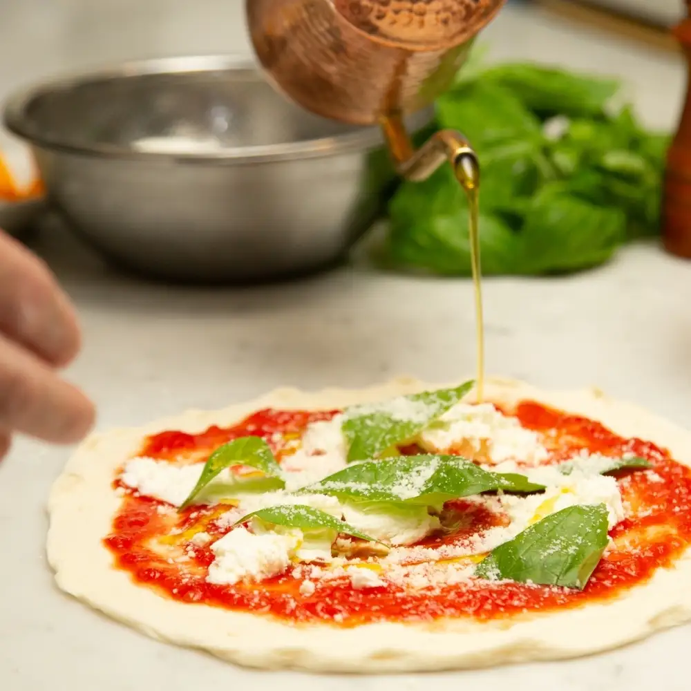 三方商店THE "HIGHEST" Frozen PIZZA SUPREME至高のピッツァ３種 ピザ