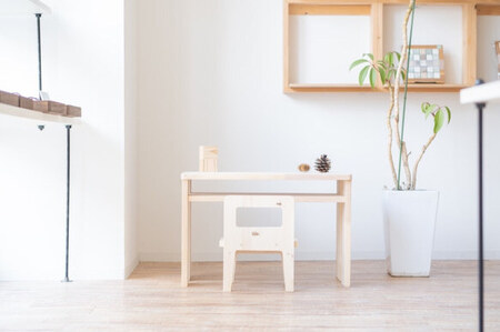 建築端材でつくったキッズチェア＆テーブルセット（高さ20㎝）こども 机 イス チェア テーブル イス 手作り テーブル チェア イス