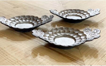 有田焼 銀塗 菊葉形小皿 24to3 西富陶磁器 食器 器 うつわ 陶磁器 皿 ギフト 贈答 35000円 3.5万円 A35-410