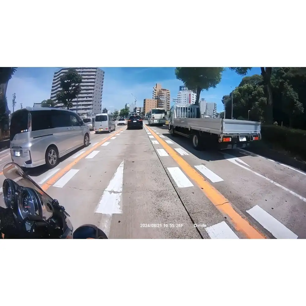 世界初　日米特許取得　バイク用バックミラー型前後ドライブレコーダー