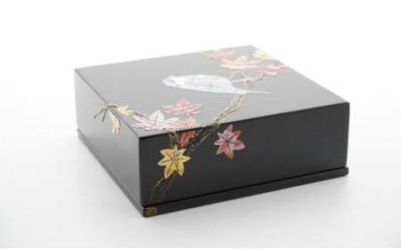 【高岡漆器】小箱 やまがら紅葉貝入錆絵 小物入れ ふた付き 収納 ケース 整理 インテリア 伝統工芸品 富山県 高岡 FAD-1418