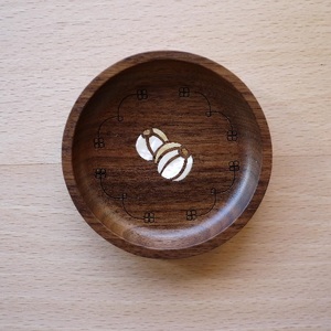 さぷりとれい 貝象嵌 岩手県 北上市 夢工房 B0437 小物入れ 豆皿 小皿 木工品 ハンドメイド 贈り物 ギフト プレゼント お祝い 記念品 雑貨 インテリア 岩手県 北上市 夢工房 かわいい 工芸品 置物 サプリトレイ