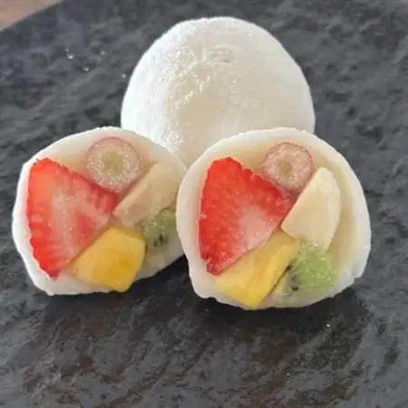 【冷凍9個入り】フルーツ専門店が作るフルーツミックス大福2種セット(白あん・クリーム)_菓子・スイーツ 大福  だいふく ダイフク_【配送不可地域：離島】【1579467】