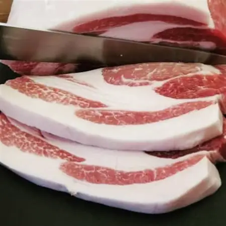 【毎月定期便】沖縄県産ブランド豚 パイナップルポーク1頭分(総重量50kg)全5回【配送不可地域：離島】【4062977】