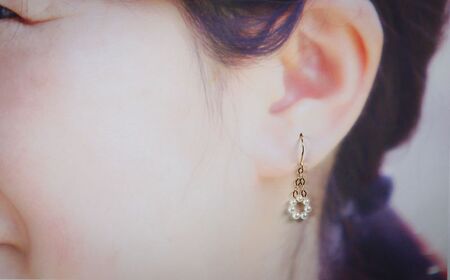 真珠 アクセサリー ピアス パール 2mm 以上 2.5mm 未満 ジュエリーK18 18金 伊勢 志摩 伊勢志摩 三重県 誕生日 ギフト 結婚式 入学式 卒業式 アコヤ真珠 アコヤ貝 / アコヤベビーパール フックタイプ