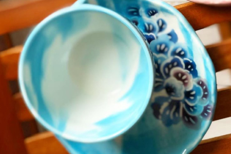 【クオーレ】木の葉カップ＆ソーサー Marble Leaf