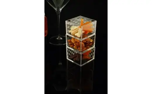 【TOMONARI】アクリル升 mas/mas（マスマス）１合枡　麻の葉【世田谷みやげ】升 食器 酒器 コップ 日用品 工芸品 インテリア アクリル お土産 小物入れ 小物 ギフト プレゼント 贈り物_0049-004-se5