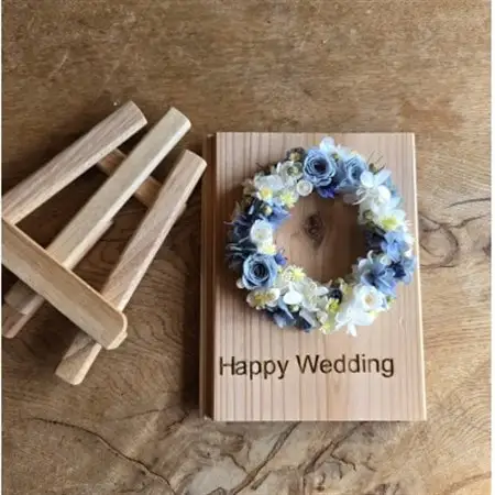 【結婚お祝いギフト】記憶に残る記念プリザーブドフラワー　木に想いを刻み花で彩る特別な人気の贈り物_花・観葉植物 造花・プリザーブドフラワー 花 _【1558002】