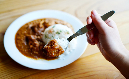 カレー 月とスパイス チキンカレー 180g×3個セット 冷凍パック | オリジナルインドカレー 鹿沼市 栃木県
