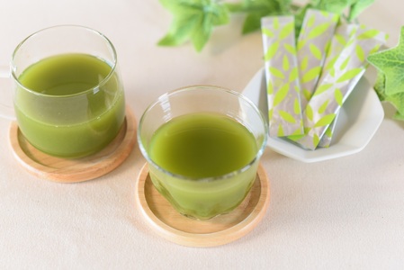 微粉末茶 颯々 10本選べる 内容量 お茶 茶葉 tea 緑茶 製茶 茶粉末 アイス ティー スティック 持ち運び マグボトル お手軽 小分け 飲料類 水分補給 アレンジ お菓子 国産 宮崎県産 九州産 アウトドア お中元 敬老の日