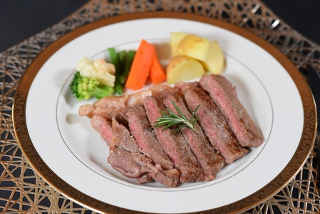  宮崎牛ロースステーキ3枚冷蔵便(総量600g・3枚個別包装)全国和牛能力共進会連覇達成の宮崎牛！最高の牛肉をご家庭で！