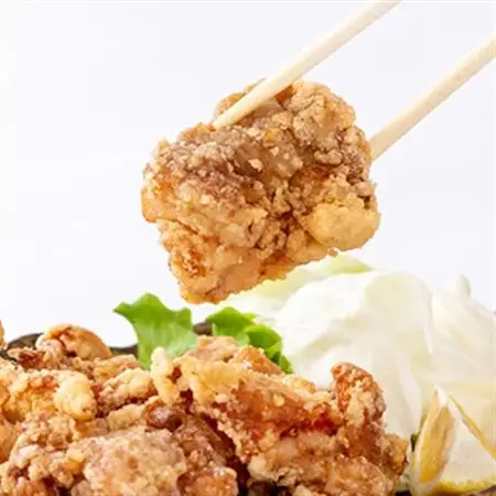 【お肉屋さん特製】九州産若鶏モモ肉　唐揚げ用　1.2kg(300g×4パック)【配送不可地域：離島】【1027999】