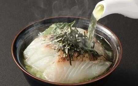 炙り天然鯛スライス 20切れ×2パック 計40切れ 無添加 炙り 天然鯛 真鯛 タイ 鯛 魚 お魚 魚介 冷凍 お手軽 簡単調理 熊本産 生食用 流水解凍 