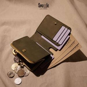 【4色展開】がま口ショートウォレット　カットアウト　革小物　ハンドメイド　手縫い　一点物　財布　スナッグルレザー 赤茶