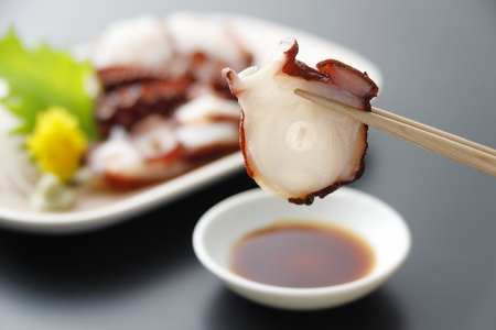 津軽海峡産ボイルミズダコ足　1.2kg