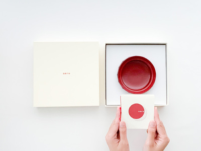 aeru 川連漆器のこぼしにくい器 深皿 赤紅 漆器 漆器 【(株)和える】[N5-15602]