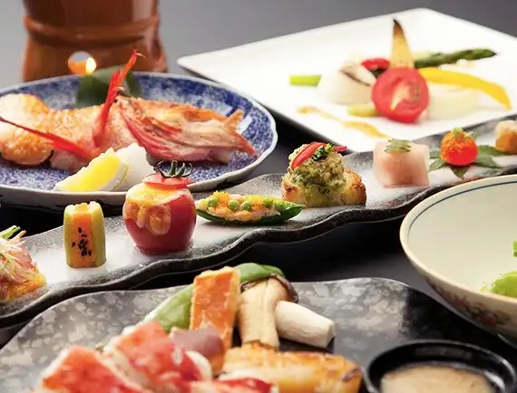 旬菜湯宿大忠／別邸山風木　３万円ギフト券　【04301-0453】