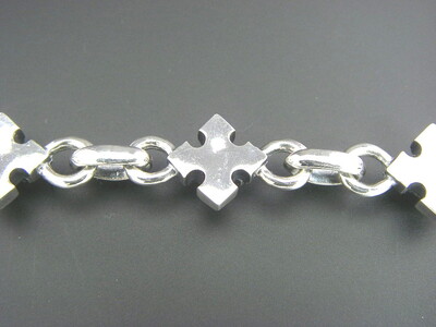 Pyramid cross bracelet ピラミッド クロス ブレスレット ｜ 腕輪 シルバー アクセサリー 十字架 モチーフ 925 ブレス ハンドメイド ジュエリー アクセ ファッション 人気 シンプル ギフト プレゼント 年末年始 お中元 お歳暮 内祝い 快気祝い