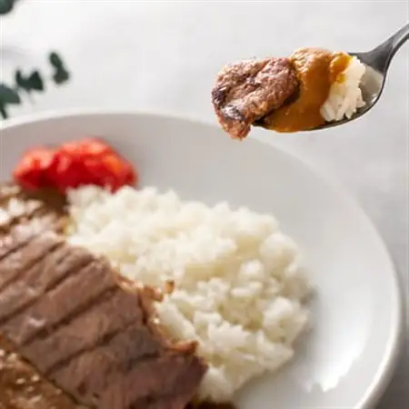 ドーンと丸ごとステーキカレー 2個詰め合わせ【1621297】