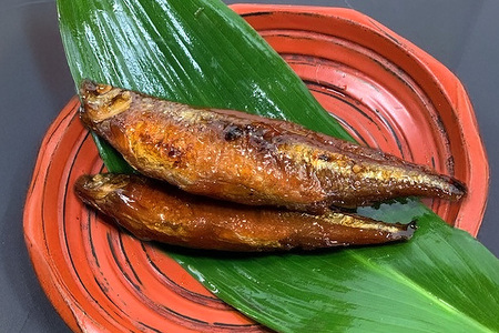 うなぎの大和煮 子持ちわかさぎ 鰻 うなぎ うなぎのたれ付き 大和煮 わかさぎ 老舗 伝統の技 生姜風味 飯田屋 贅沢 ご飯のお供 土用の丑の日 土用 丑の日 魚 魚介 ギフト 贈答用 茨城県 石岡市 (E08-006)
