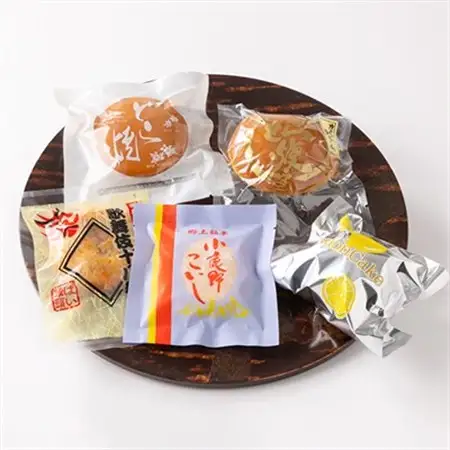 【八宮松雪堂】和洋菓子詰合わせ(小)【配送不可地域：離島】【1480669】
