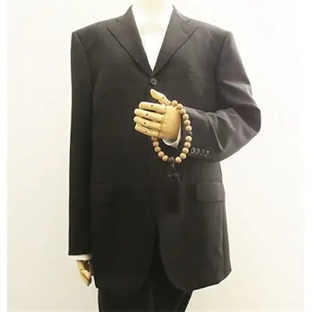 男性用数珠(念珠)　星月菩提樹　　黒翡翠仕立　正絹黒房　桐箱入【1077559】