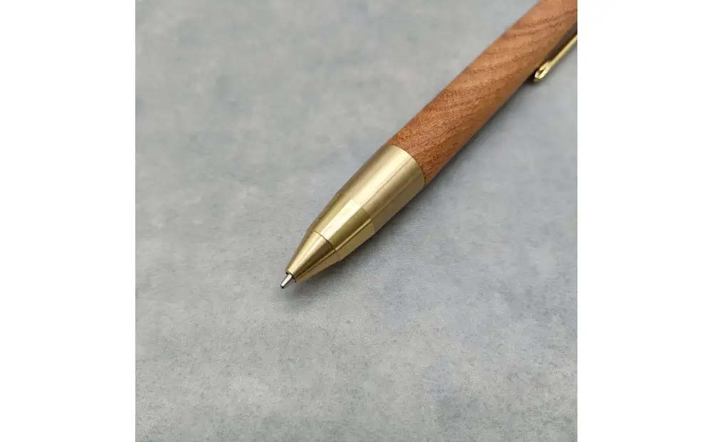 Baton Dor＆ZAWASOU　欅（けやき）木軸ペン　スタンダードタイプ　ボールペン（真鍮金具）