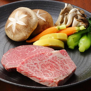 宇都宮東武ホテルグランデ2階 鉄板焼 下野 お食事券 10,000円