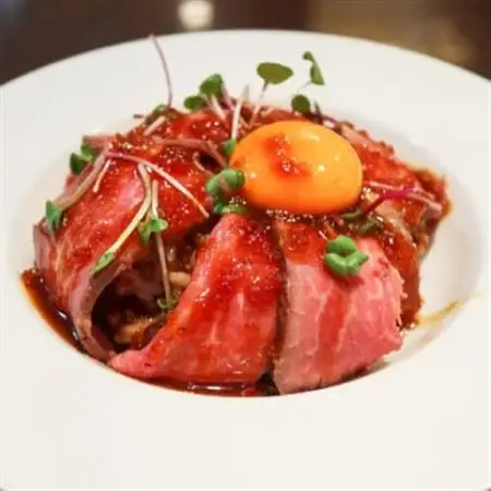 贅沢の極み★三大和牛プレミアムローストビーフ詰め合わせセット(ソース付き)モモ肉使用【配送不可地域：離島】【1621433】